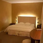 Hotel Atmospheres