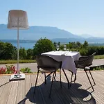 Hotel Atmospheres 2*