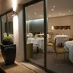 Hotel Atmospheres 2*