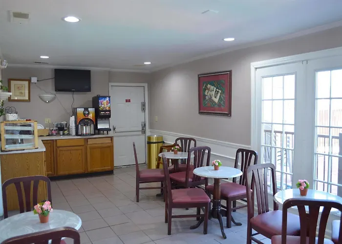 Atmospheres מלון לה בורגט-דו-לה